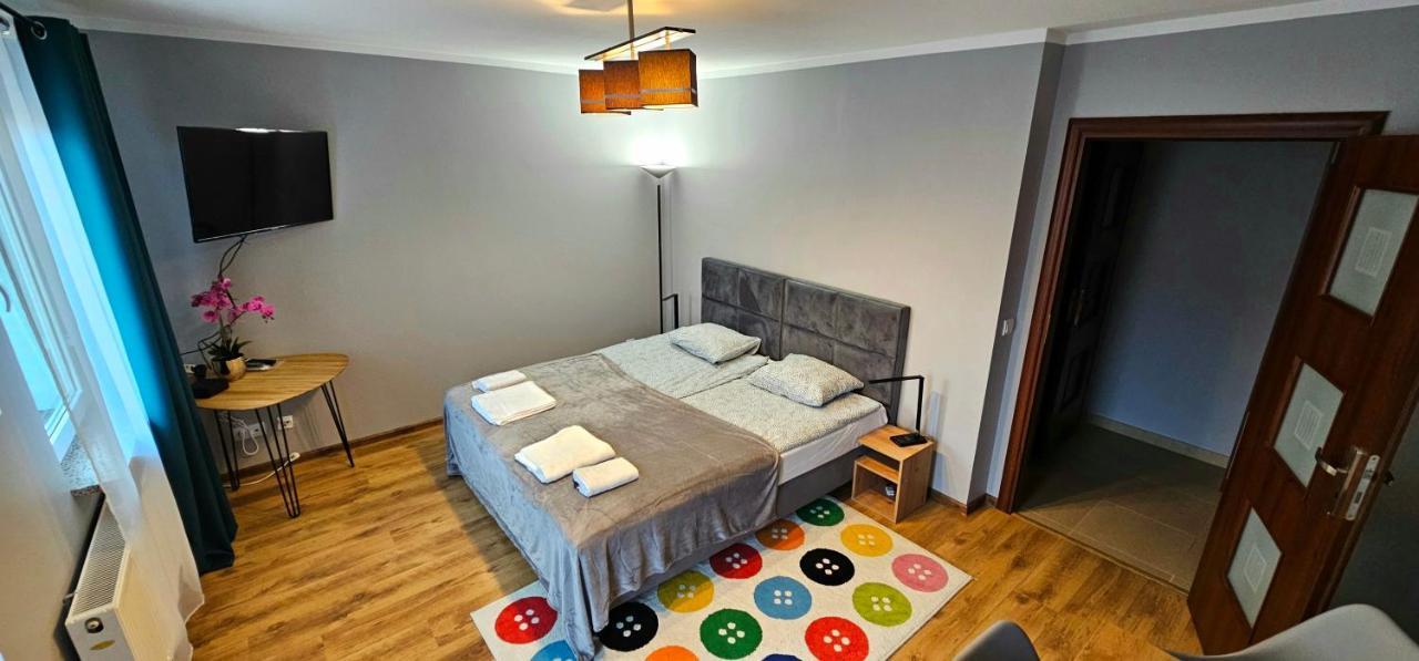 Miami Vice Apartament By Karl Radom Bagian luar foto
